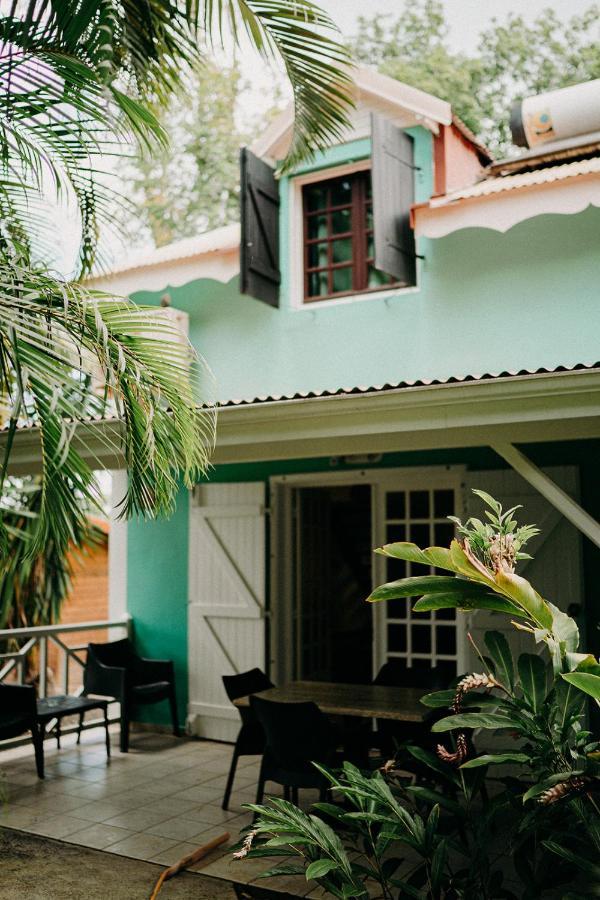 Caraib'Bay Hotel Deshaies Bagian luar foto