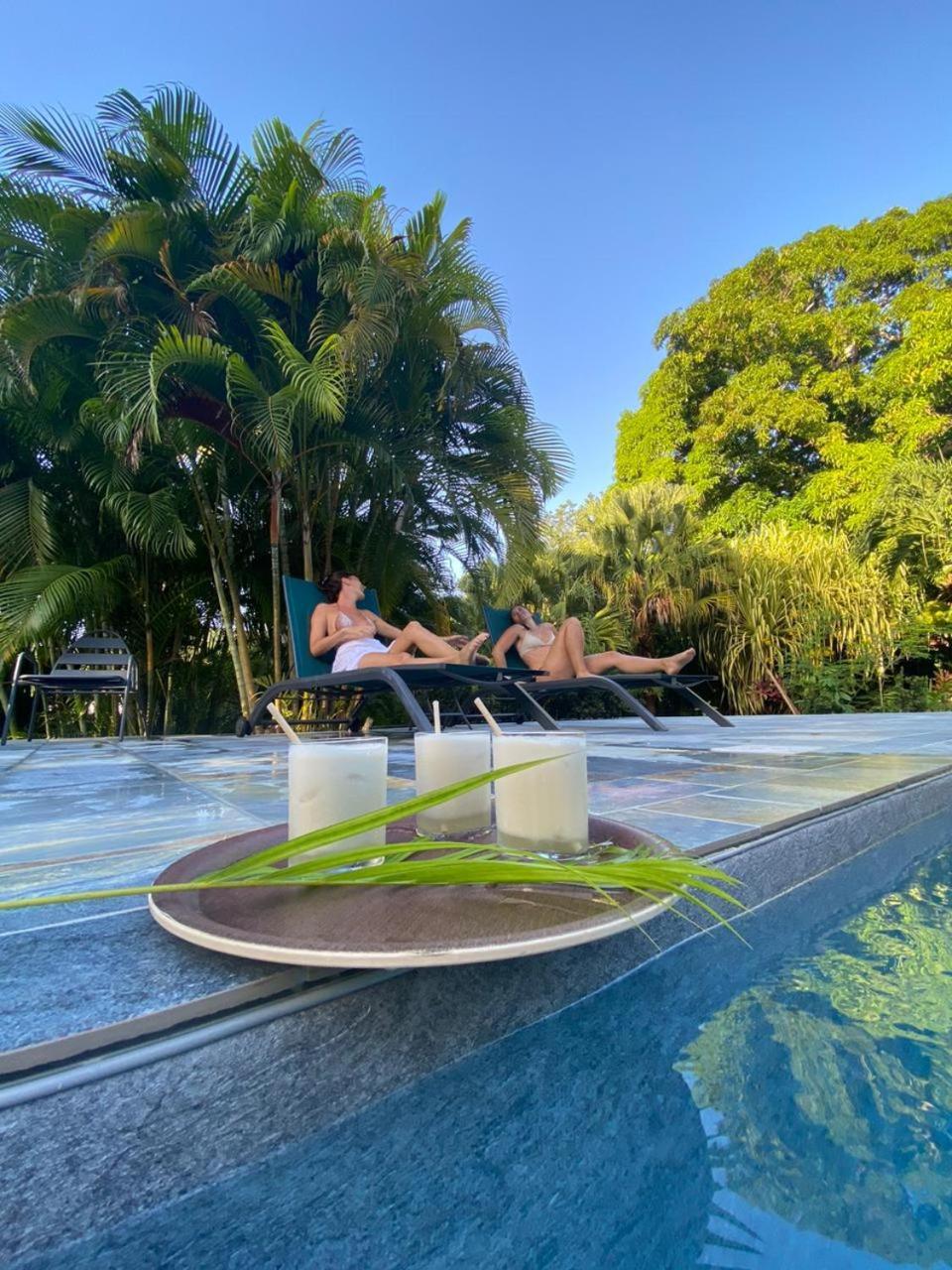 Caraib'Bay Hotel Deshaies Bagian luar foto