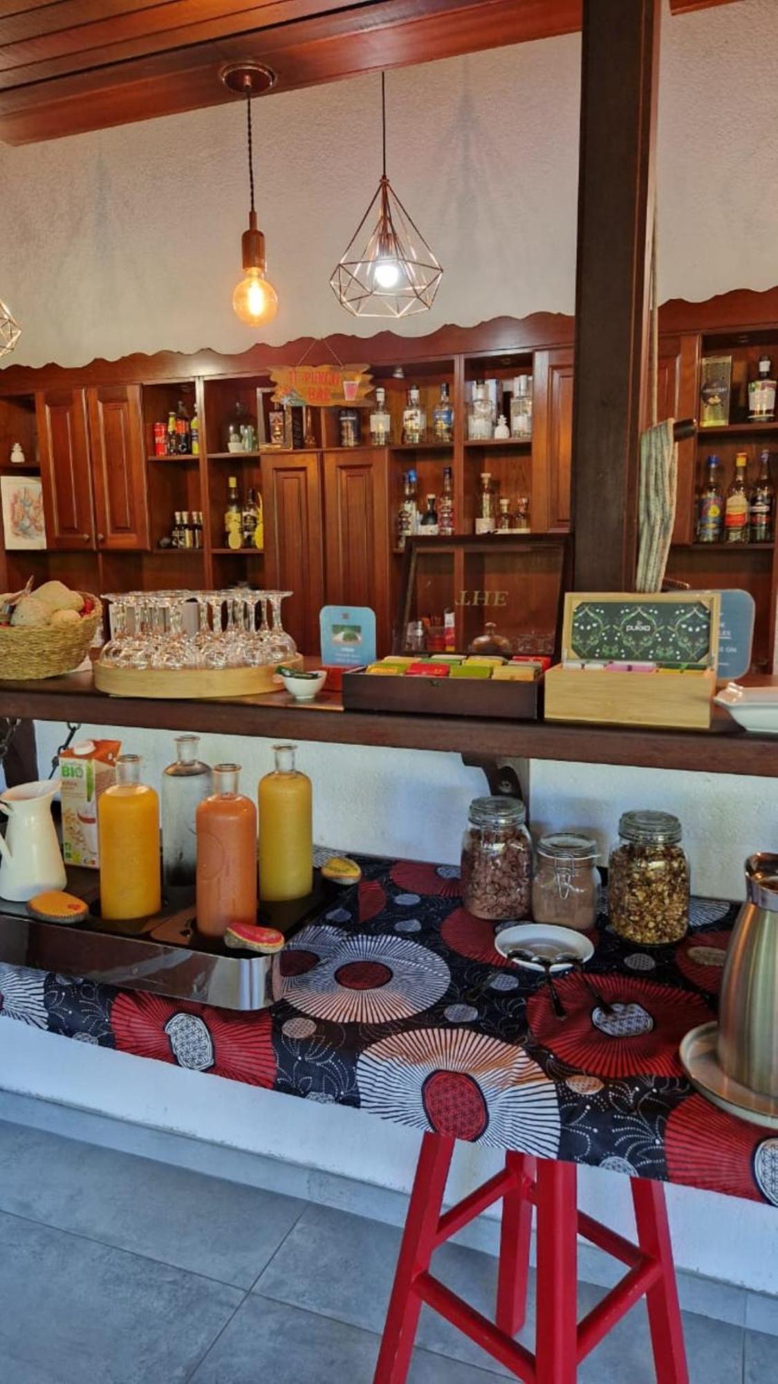 Caraib'Bay Hotel Deshaies Bagian luar foto