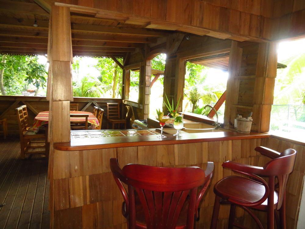 Caraib'Bay Hotel Deshaies Bagian luar foto