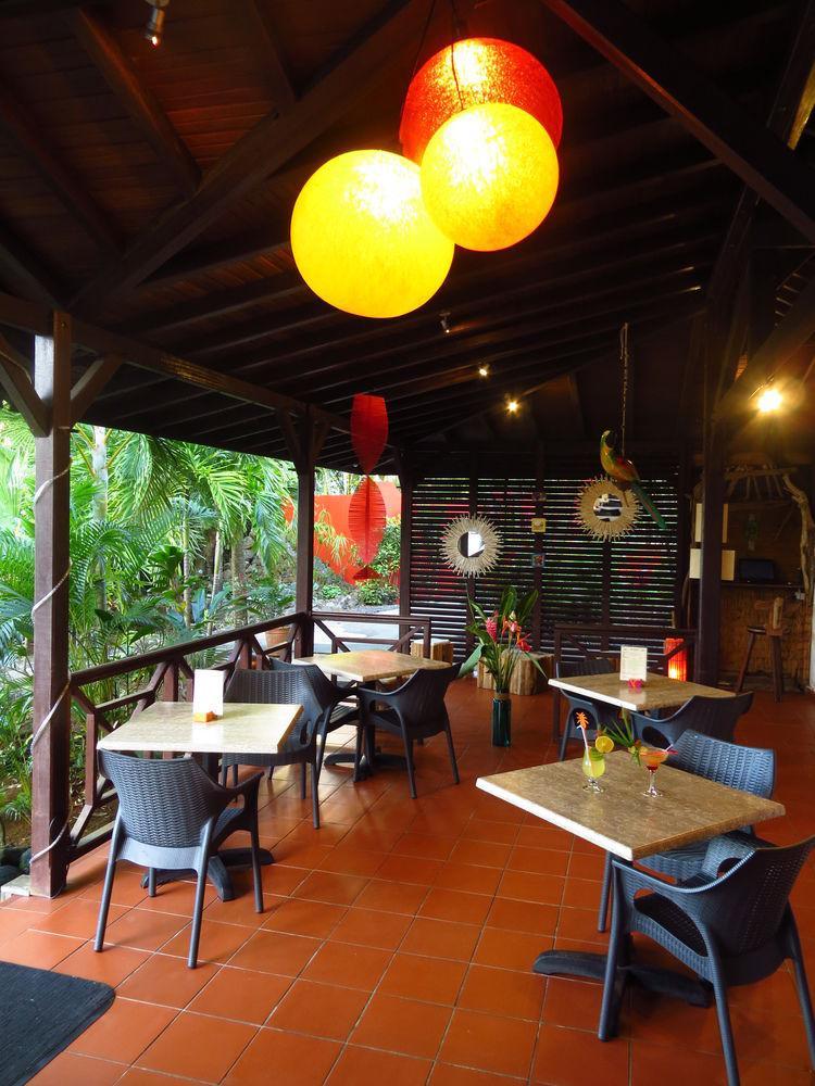 Caraib'Bay Hotel Deshaies Bagian luar foto